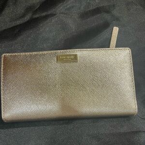 Kate Spade Wallet new without tags